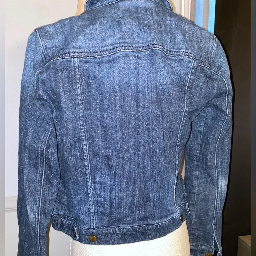 Jean Jacket - Picture 2 of 9
